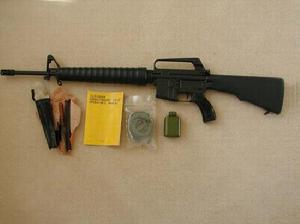 國產仿製M16A1的CQ自動步槍 國產仿製M16A1的CQ自動步槍