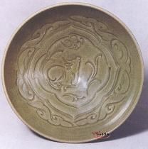 金代耀州窯青釉刻花吳牛紋碗 金代耀州窯青釉刻花吳牛紋碗