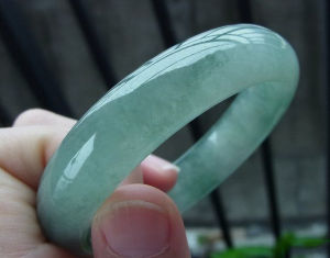冰種翡翠手鐲