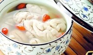 天麻杞子燉豬腦 天麻杞子燉豬腦