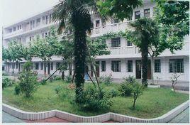 江都市第一中學