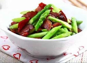 臘肉炒蘆筍 臘肉炒蘆筍