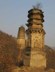 塔子溝雙塔 塔子溝雙塔