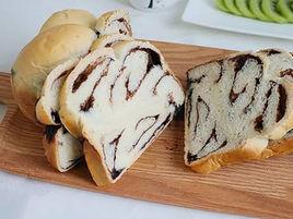 朱古力醬夾心吐司(麵包機版) 朱古力醬夾心吐司(麵包機版)