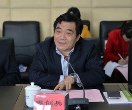 周創兵 周創兵