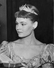 年輕的朱迪&middot;丹奇