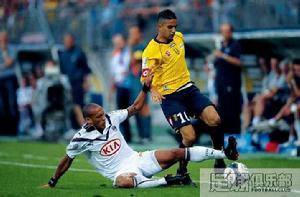 艾哈邁德·蘇庫納 艾哈邁德·蘇庫納