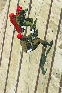 （圖）智利瓦爾帕萊索舉行地震預演