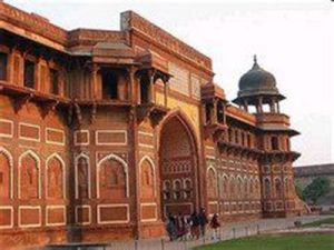 阿哥拉紅堡 阿哥拉紅堡