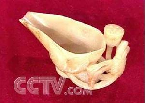 青玉蓮瓣杯 青玉蓮瓣杯