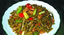 酸豆角炒回鍋肉