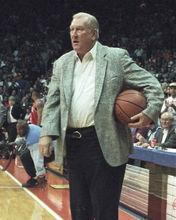 丹&middot;哈斯金斯