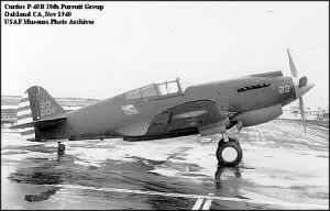 20 驅逐機團的 P-40B