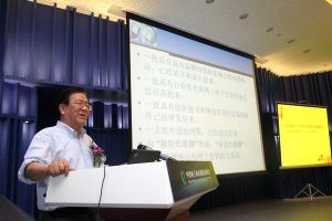 工信部專家委員，中國電子商務協會移商委專家，商務部電子商務專家委員會專家、教授 王汝林  中國電子商務e消費商業聯盟副理事長、眾瀛聯合數據科技有限公司董事副總裁 麥俊暉 分論壇二：大數據智慧商業現場    工信部專家委員，中國電子商務協會移商委專家，商務部電子商務專家委員會專家、教授 王汝林  中國電子商務e消費商業聯盟副理事長、眾瀛聯合數據科技有限公司董事副總裁 麥俊暉 分論壇二：大數據智慧商業現場    工信部專家委員，中國電子商務協會移商委專家，商務部電子商務專家委員會專家、教授 王汝林