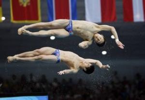 男子雙人跳水精彩瞬間