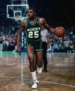 保羅·普萊西 保羅·普萊西