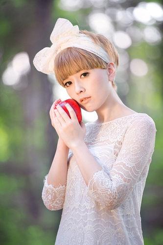 王思雅[中國內地女演員、主持人]