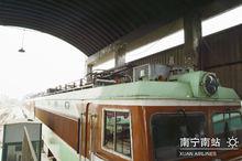 韶山3型電力機車的受電弓