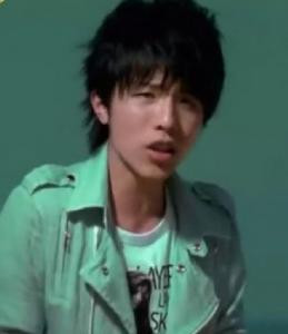 愛上[小宇演唱歌曲]