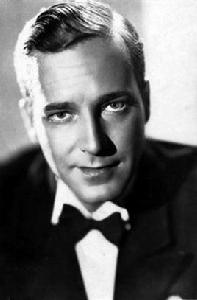 大衛·曼納斯 大衛·曼納斯