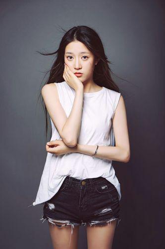 周墨[中國內地女演員]