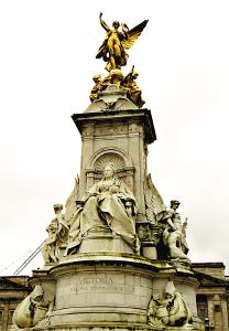 維多利亞女王紀念碑