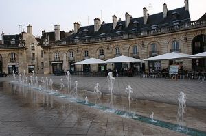 自由廣場[法國]