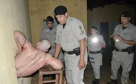 笨賊越獄 笨賊越獄