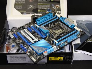 華碩 P9X79 PRO 華碩 P9X79 PRO