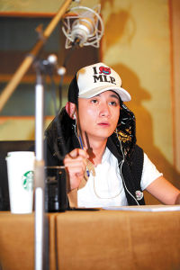 黃文章[雷劍集團總經理]