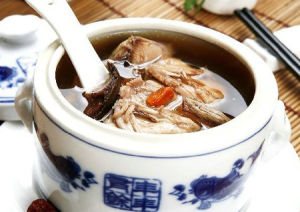 參杞燉鵪鶉 參杞燉鵪鶉