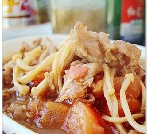 番茄金針菇炒肥牛 番茄金針菇炒肥牛