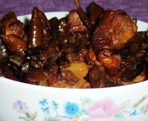 滑子菇燒排骨 滑子菇燒排骨