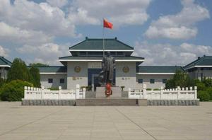 烏蘭夫紀念館 烏蘭夫紀念館