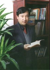 王亮方[淄博商廈股份有限公司黨委書記兼董事長]