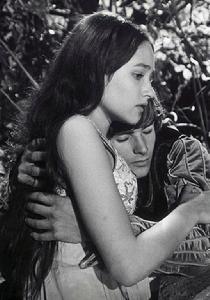 羅密歐與朱麗葉[英國1968年佛朗哥&middot;澤菲雷里執導電影]