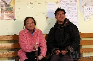 《赤腳的基豐》《光腳的基豐》