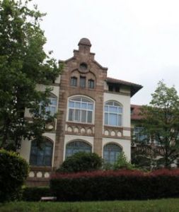 俾斯麥軍營 俾斯麥軍營