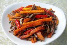 紅薯條燜青魚 紅薯條燜青魚