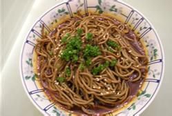 酸辣蕎麥麵
