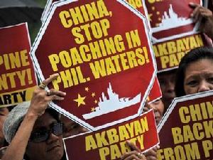 菲律賓民眾宣稱黃岩島歸屬菲律賓