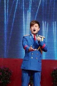 徐傑[中國鐵路文工團獨唱演員]