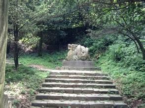 莫乾山天池 莫乾山天池