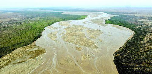 塔里木河[中國第一大內流河]