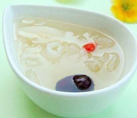 冰糖雪梨銀耳粥 冰糖雪梨銀耳粥