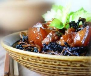 莧菜乾燒肉 莧菜乾燒肉