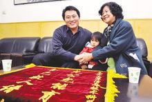 陳永剛和被救老人