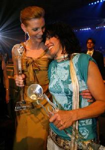 納嘉&middot;奧爾曼