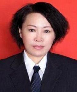 張亞冰[伊通滿族自治縣人民政府副縣長]