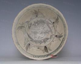 明玉溪窯青花游魚紋大碗 明玉溪窯青花游魚紋大碗